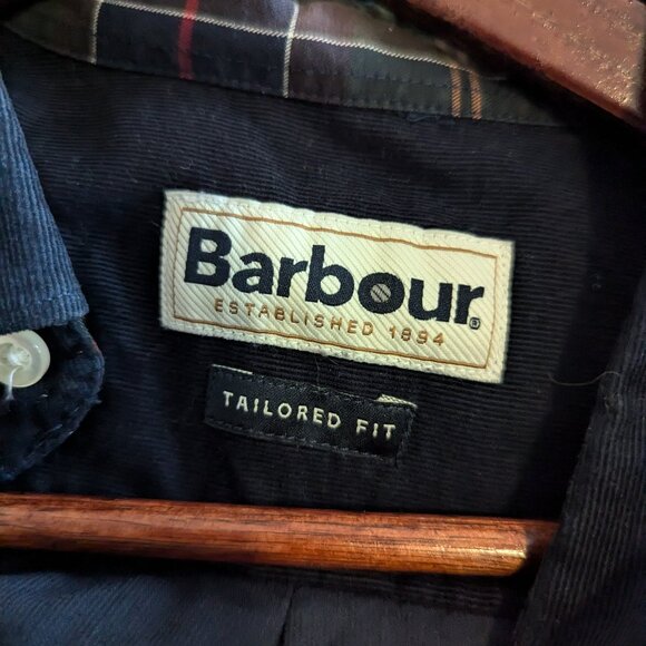 BARBOUR - Corduroy navy shirt - Sz XL - Picture 6 of 8